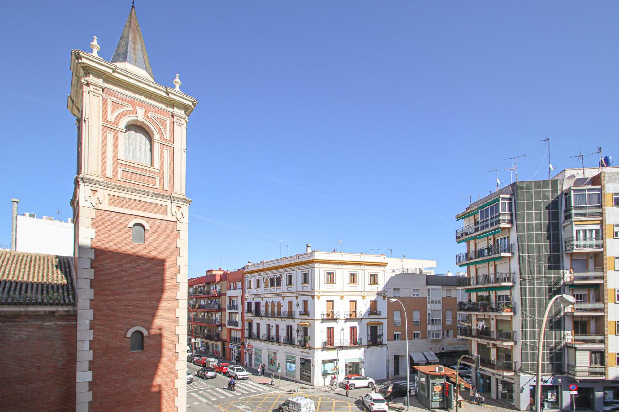 Fabulous With Great Views - 15m Giralda Appartement *